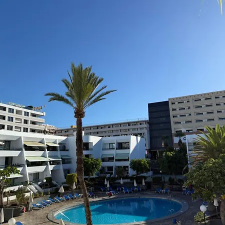 아파트 Optimist Playa De Americas 플라야데라스아메리카스